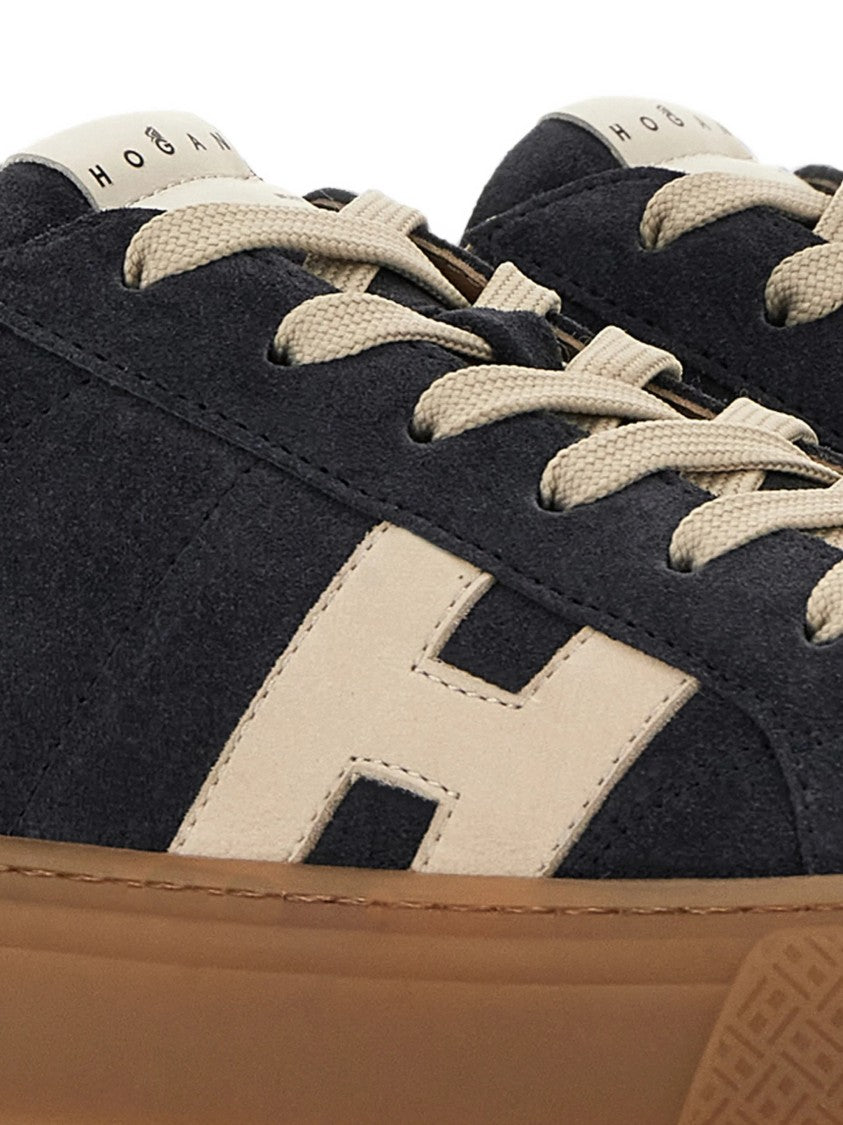 Hogan Low-Top Navy Suede Sneakers With Beige Accents And Textured Sole