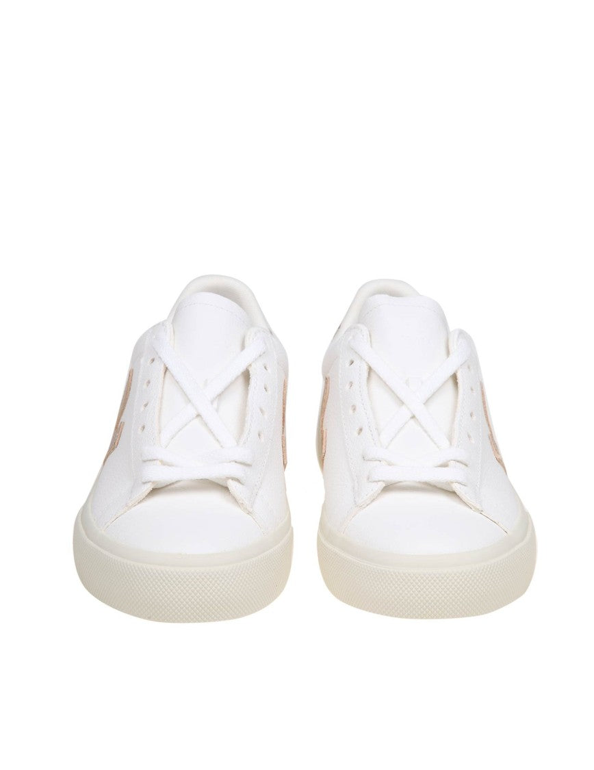 Veja Campo Sneakers In Chrome-Free White Leather