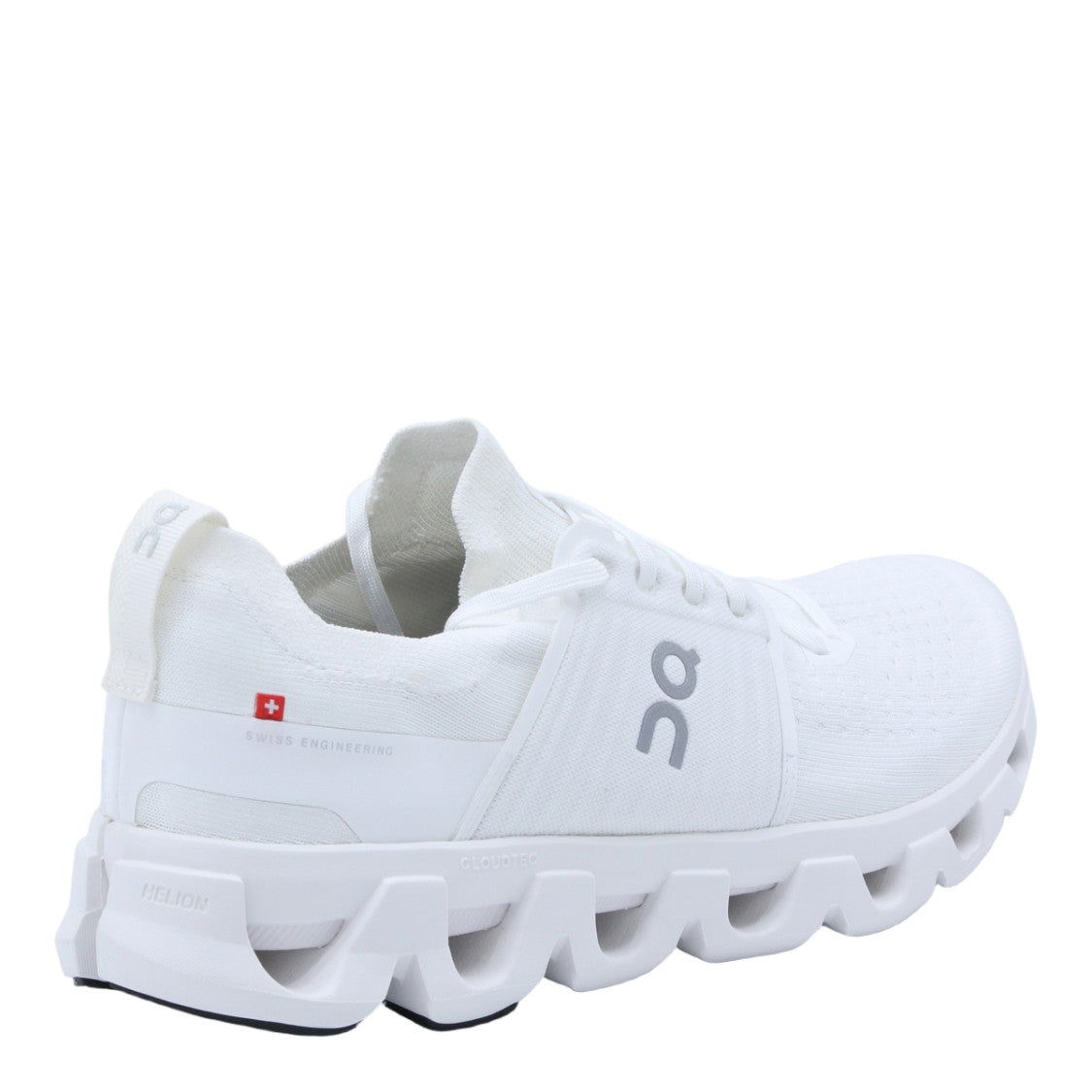 On Men's White Sneakers With Streamlined Design