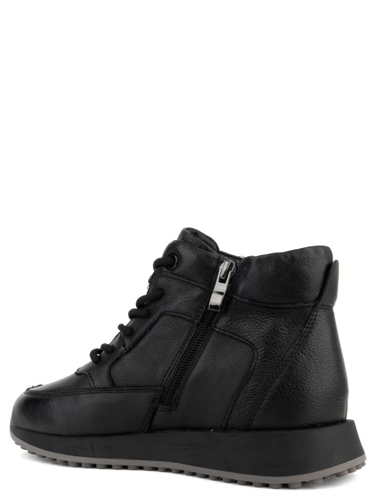 Linda Baumann Black Leather Lace-Up Ankle Boots