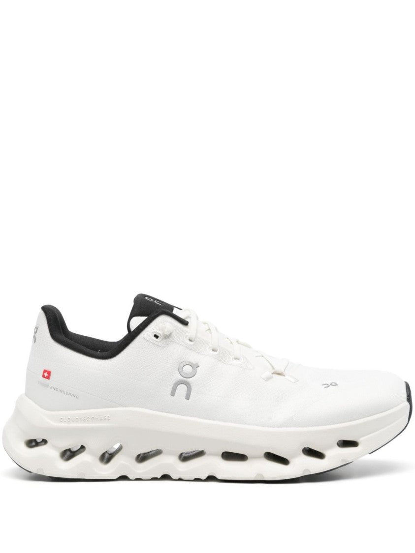On Running Minimalist Pearl Sneakers With Cushioned Sole