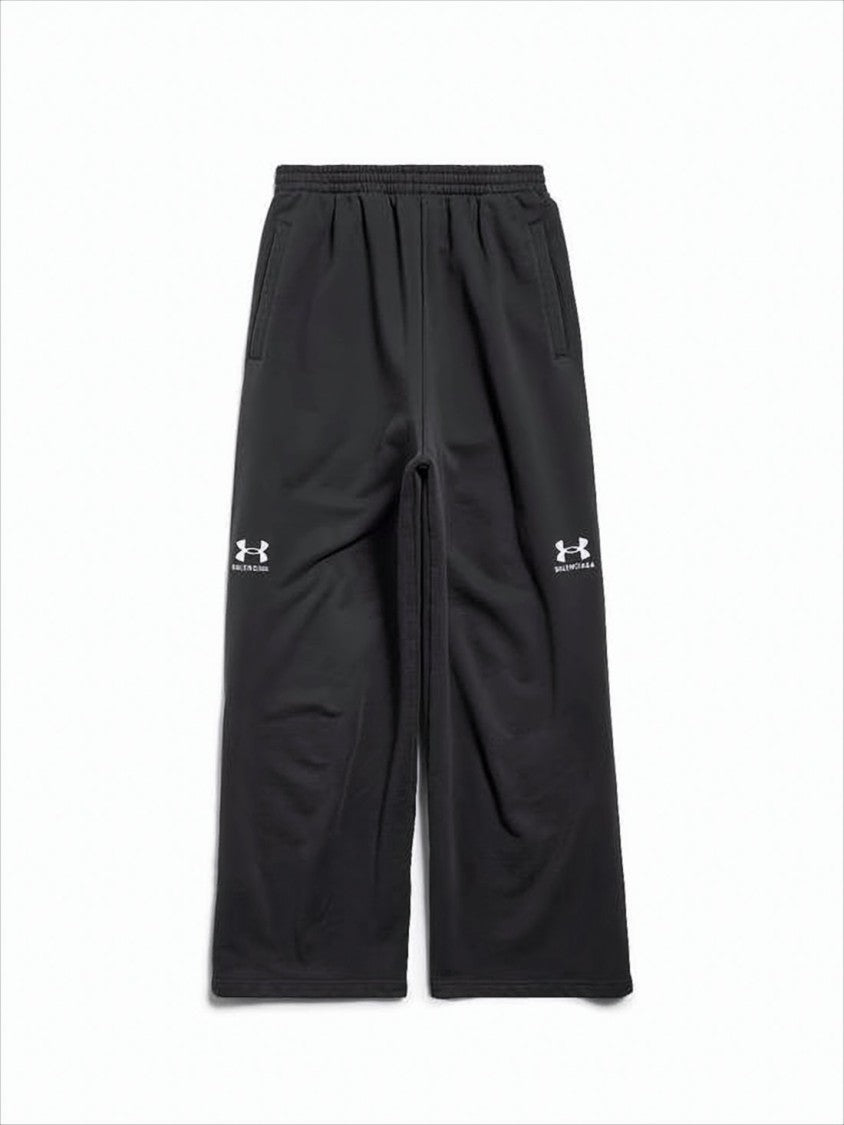 Balenciaga Relaxed Fit Black Cotton Jogger Pants With Subtle Branding
