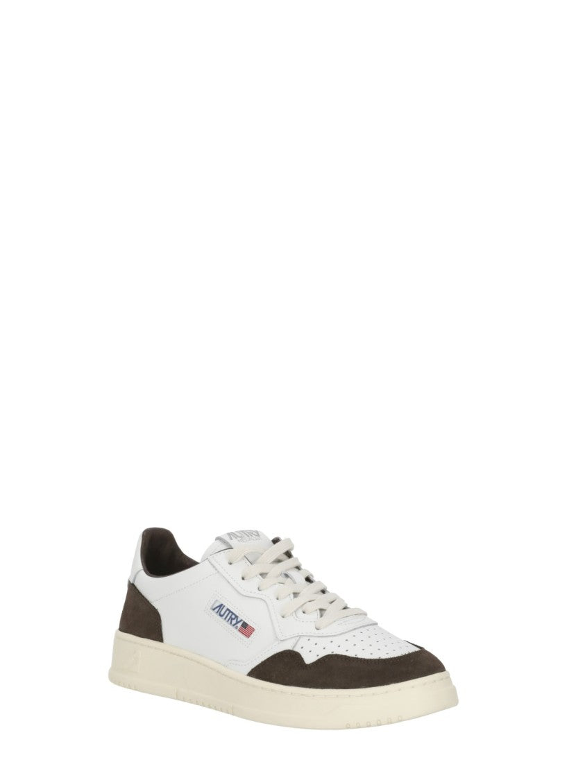 Autry White Blue Suede Logo Details Low-Top Sneakers