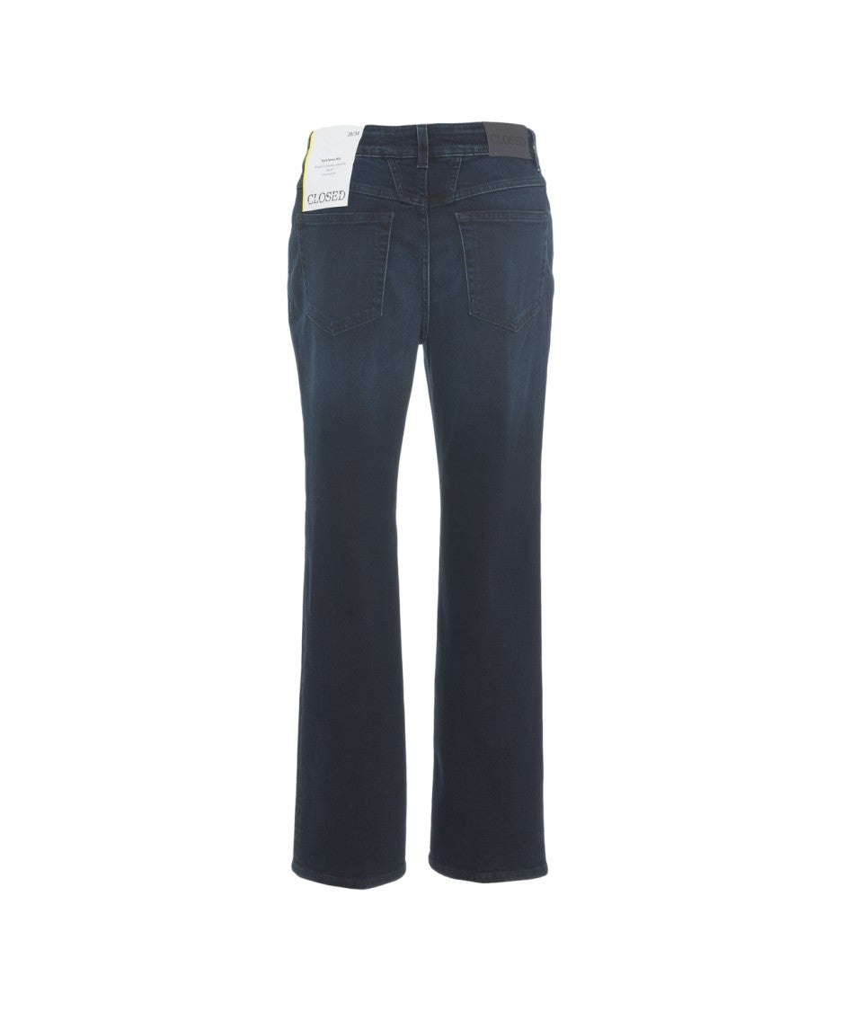 Closed Straight Leg Denim Jeans With Hidden Zipper Closure And Timeless Fit