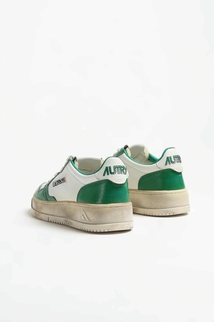 Autry Vintage-Inspired Low Leather Sneakers With Retro Accents
