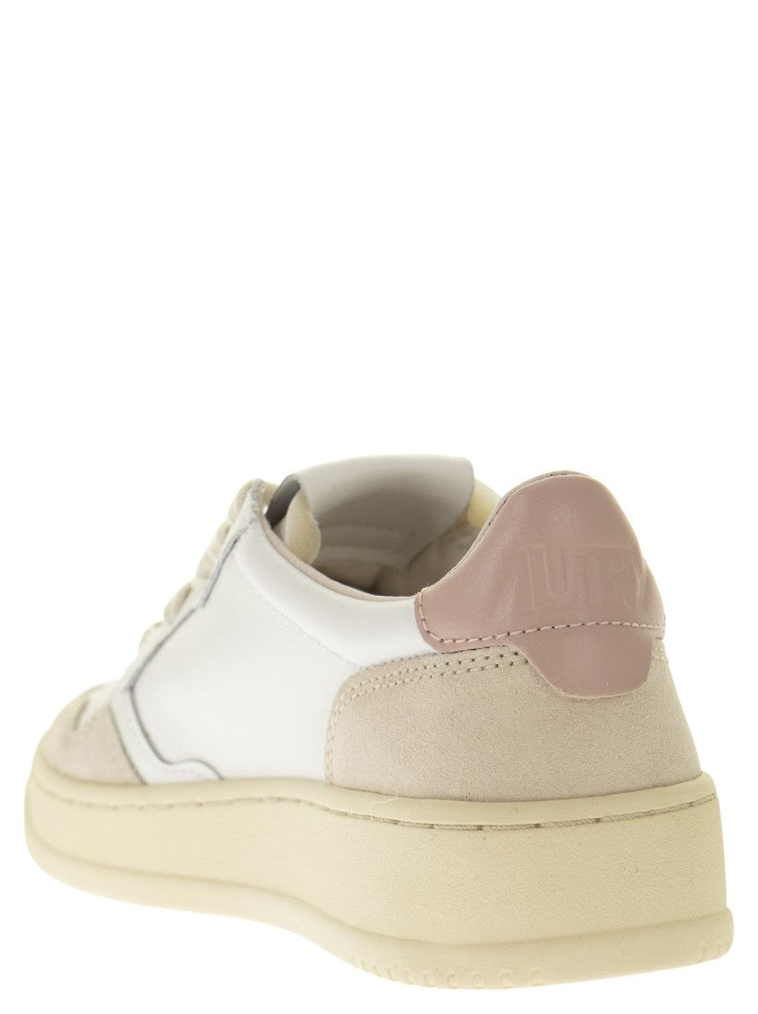 Autry Medalist Low - Leather And Suede Sneakers