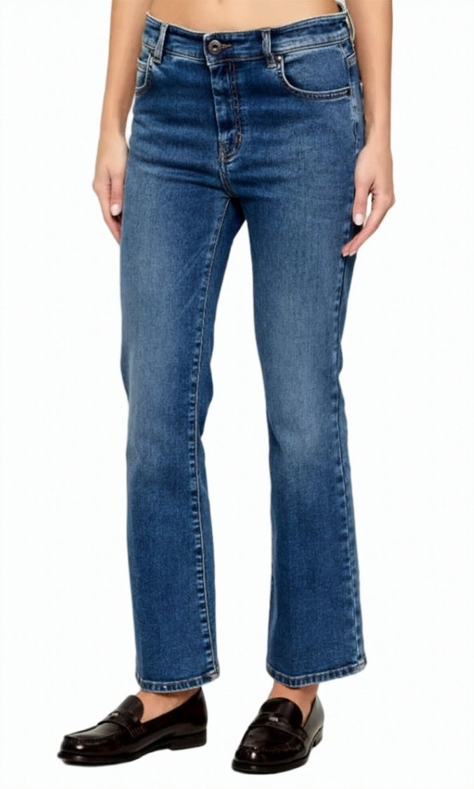 Weekend Stretch Cotton Cropped Denim Jeans