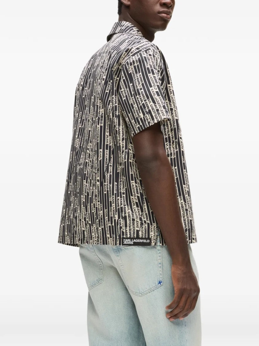 Karl Lagerfeld Boxy Fit Short-Sleeve Shirt With Vertical Text Pattern