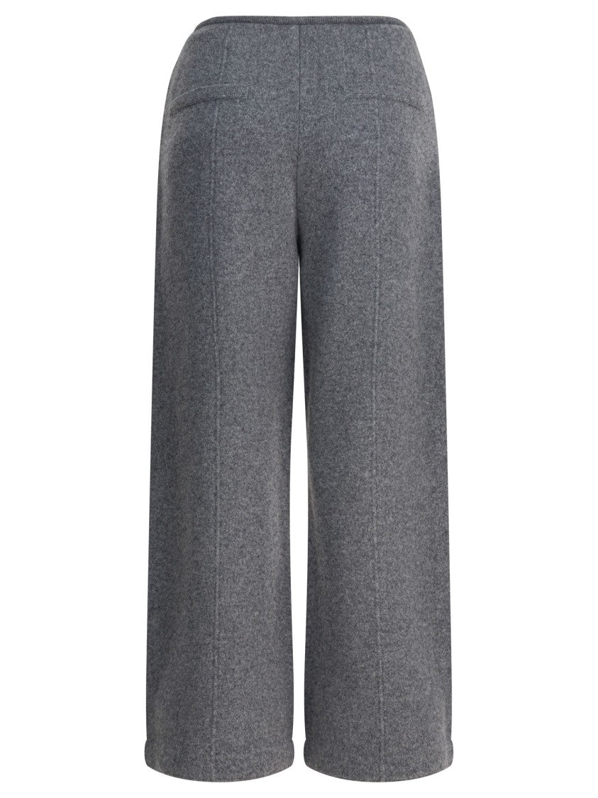 Umarmung Wide-Leg Trousers With Subtle Seam Detailing