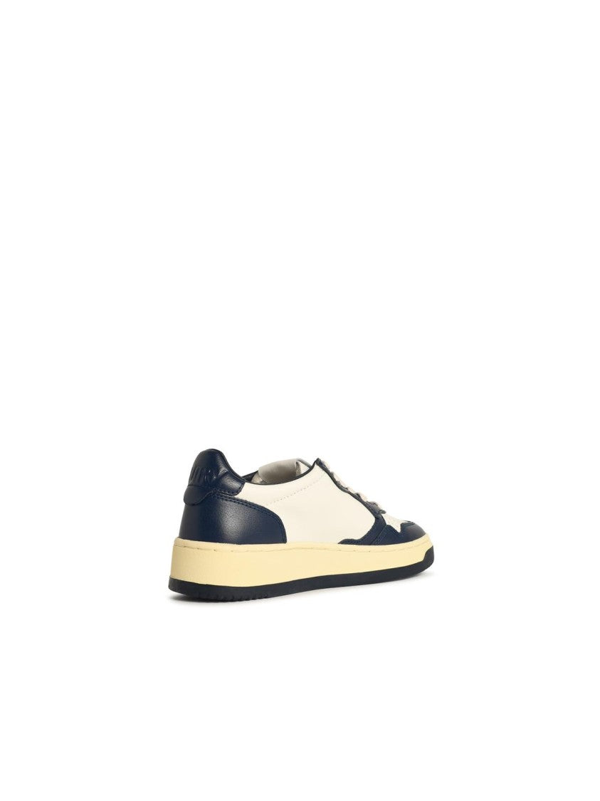 Autry 'Medalist Low' White And Blue Leather Sneakers