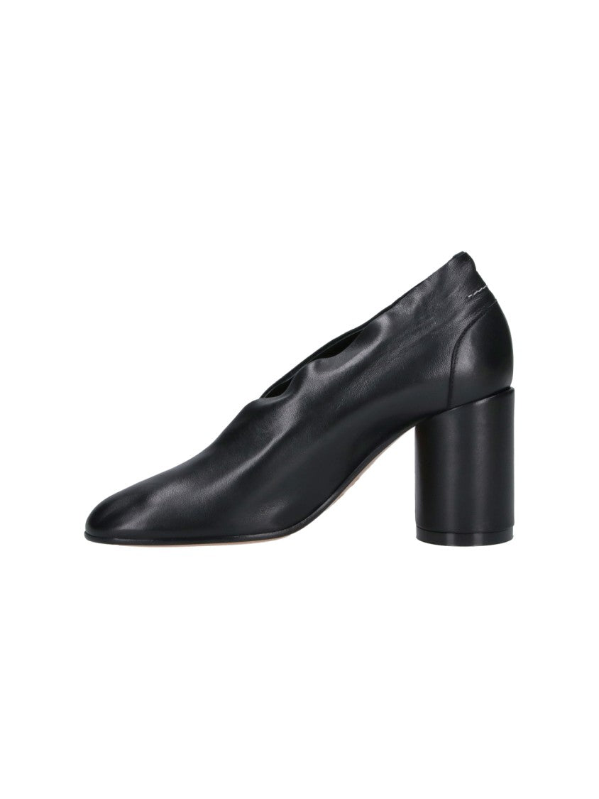 Mm6 By Maison Margiela Black Leather Scalloped Edge Block Heel Pumps