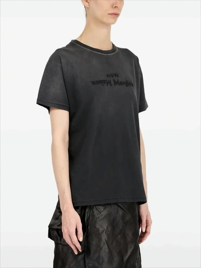 Maison Margiela Relaxed Fit Short-Sleeved T-Shirt With Inverted Logo Print