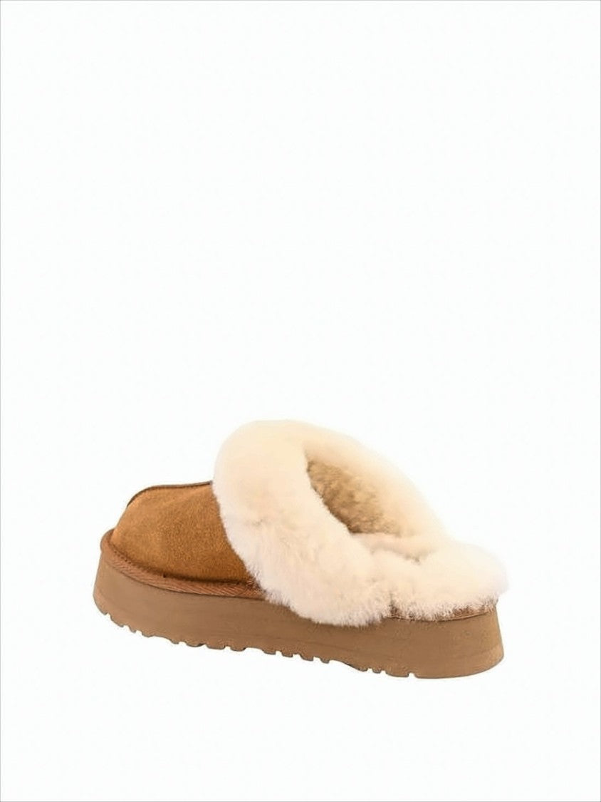 Ugg Cozy Slip-On Mule With Plush Lining And Subtle Logo