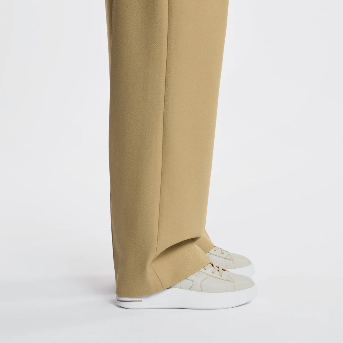 Hogan Refined Low-Top Sneakers With Metallic Accents