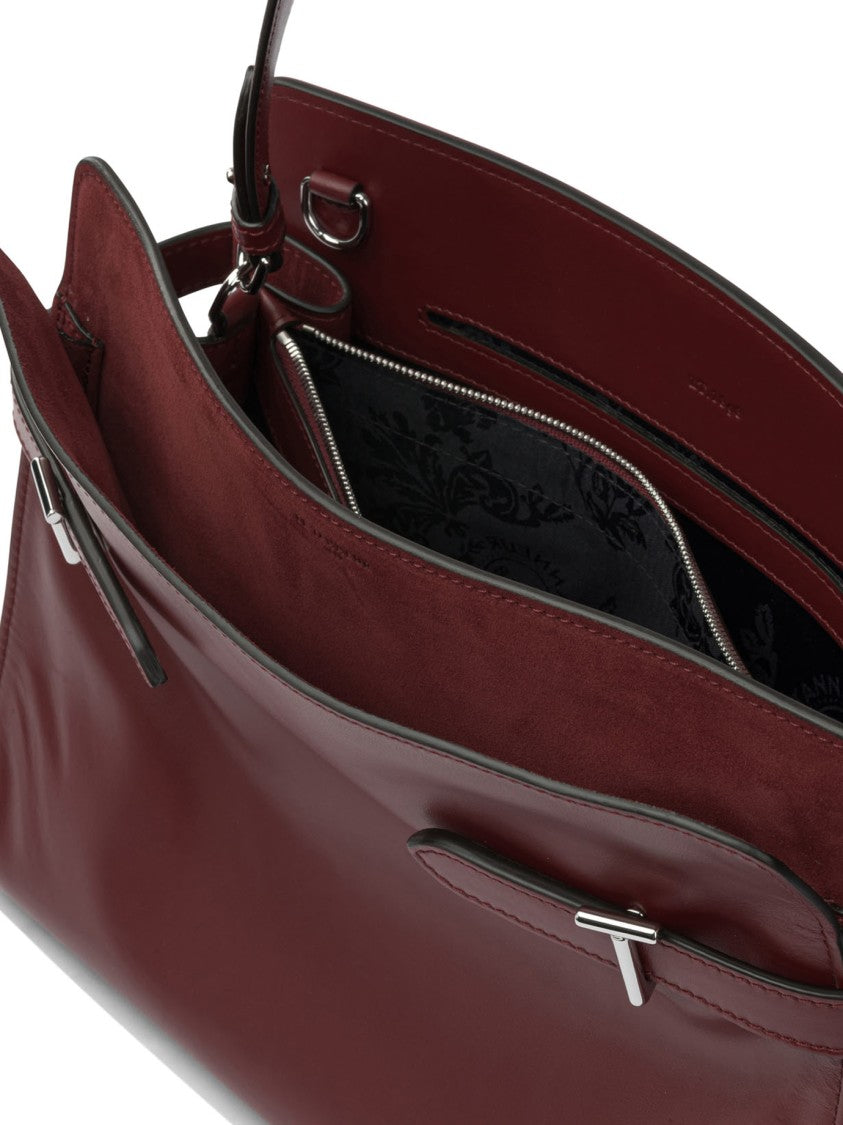 Le Tanneur Bordeaux Shoulder Bag With Structured Design