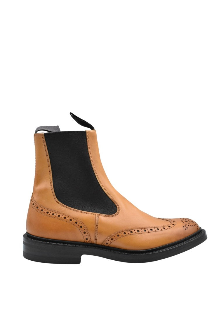 Tricker's Laced Boots With Brogue Detailing