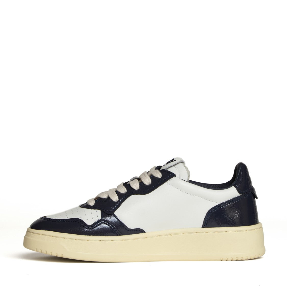 Autry Low-Top Sneakers With Smooth Leather Upper
