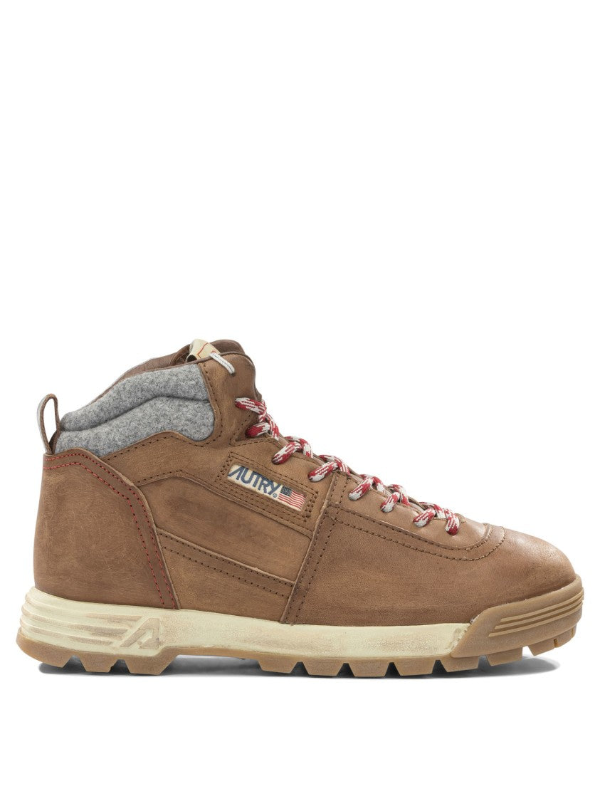 Autry Brown Ankle Boots With Padded Collar And Lace-Up Design
