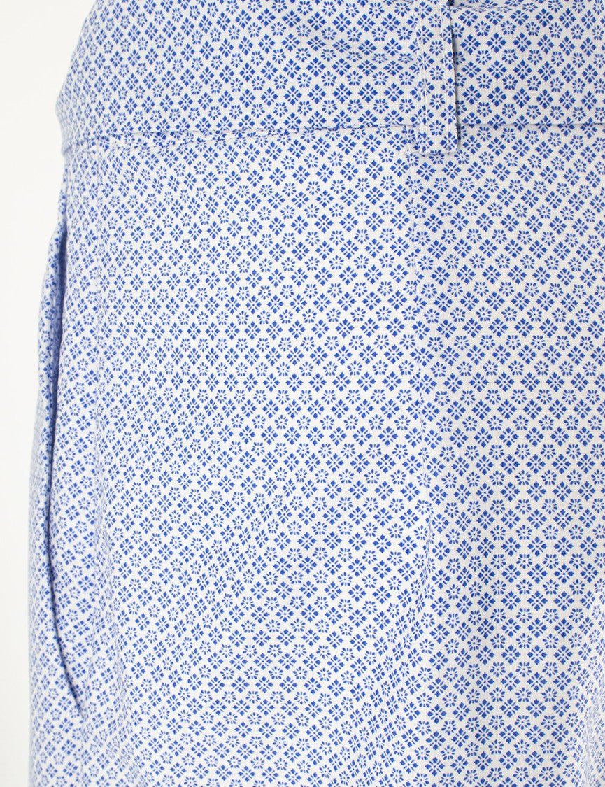 Ermanno Scervino Trousers With Intricate Floral Lace Detailing