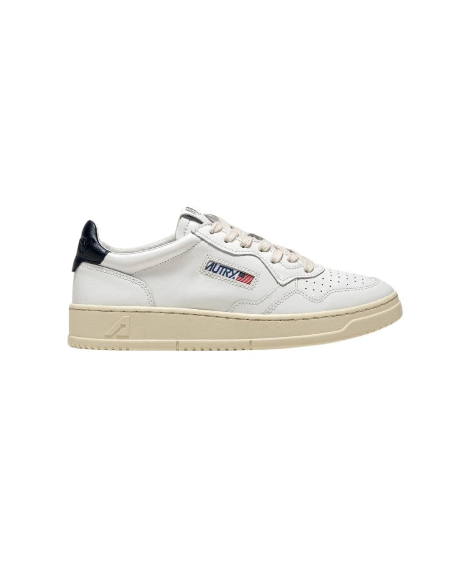 Autry Medalist Low Sneakers In White Leather-Space