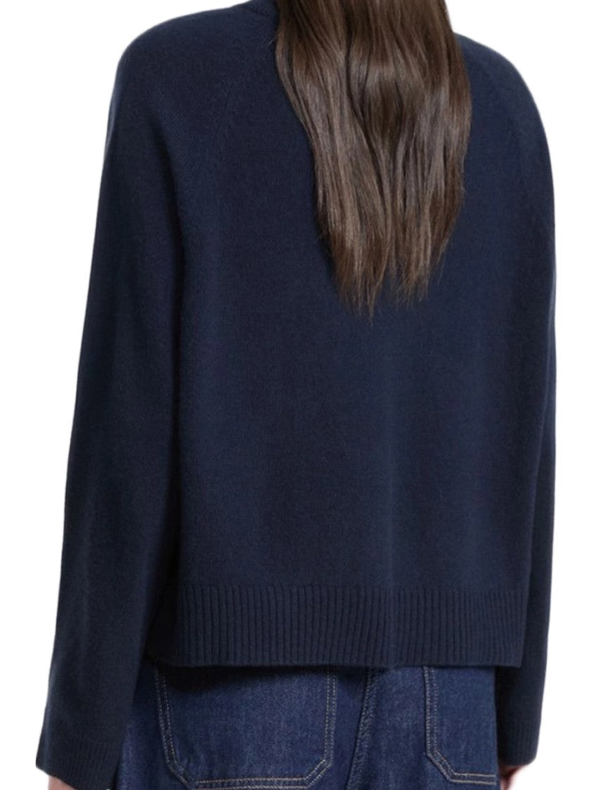 Max Mara Classic Black V-Neck Cashmere Sweater With Cropped Silhouette