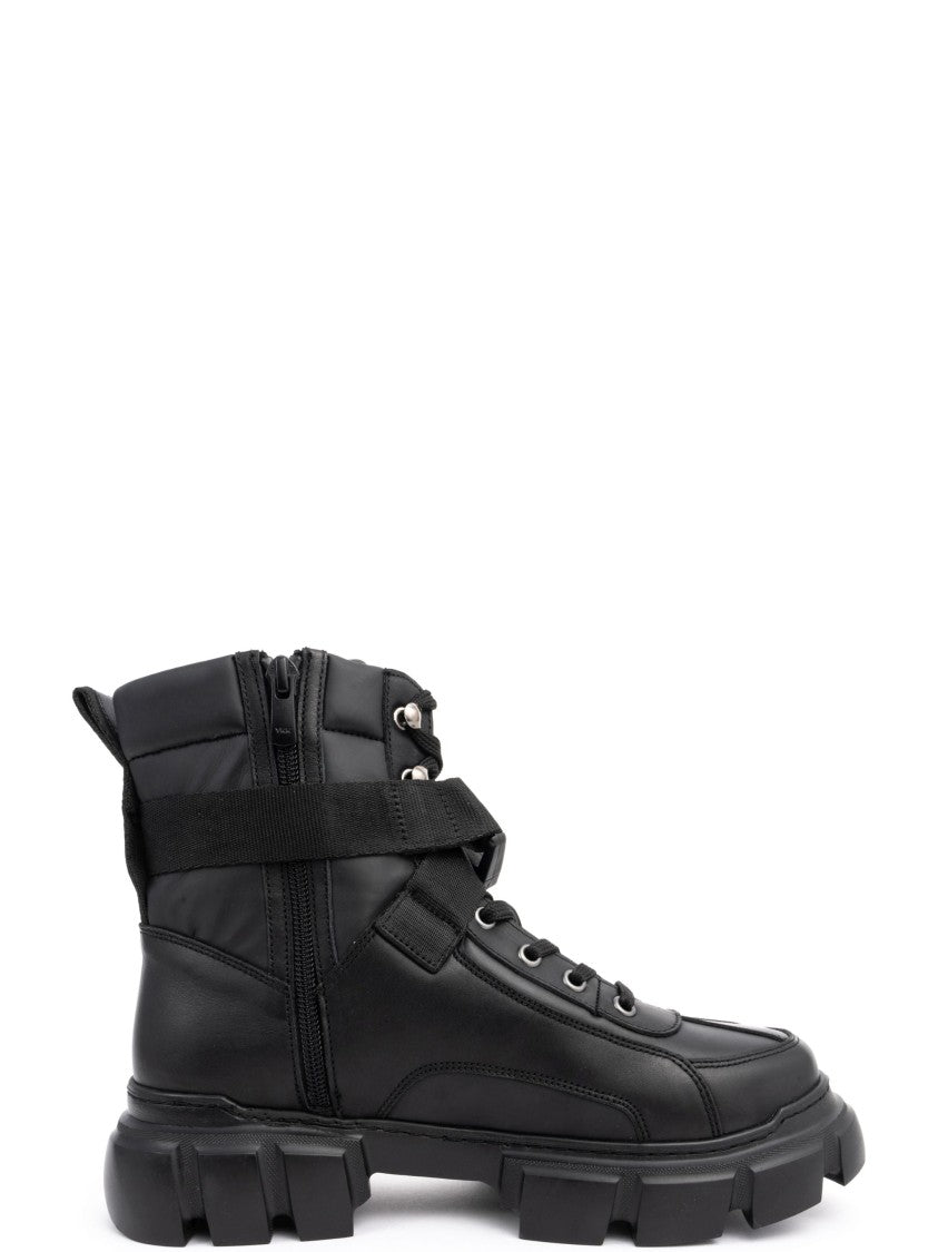 Sergio Moretti Chunky Sole Ankle Boots With Lace-Up Detail