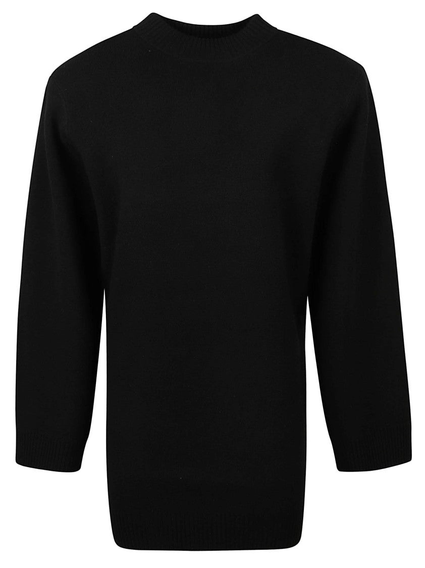 Iro Three-Quarter Sleeve Black Sweater With Fitted Silhouette