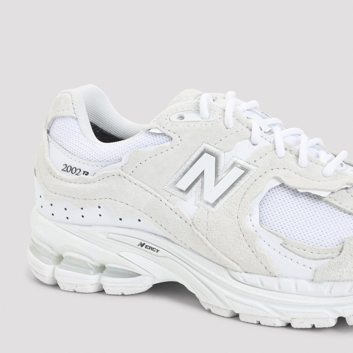 New Balance 2002 Sneakers