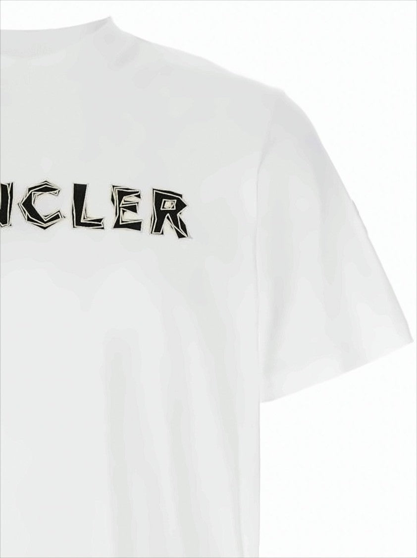 Moncler Short-Sleeve White Cotton T-Shirt With Bold Logo
