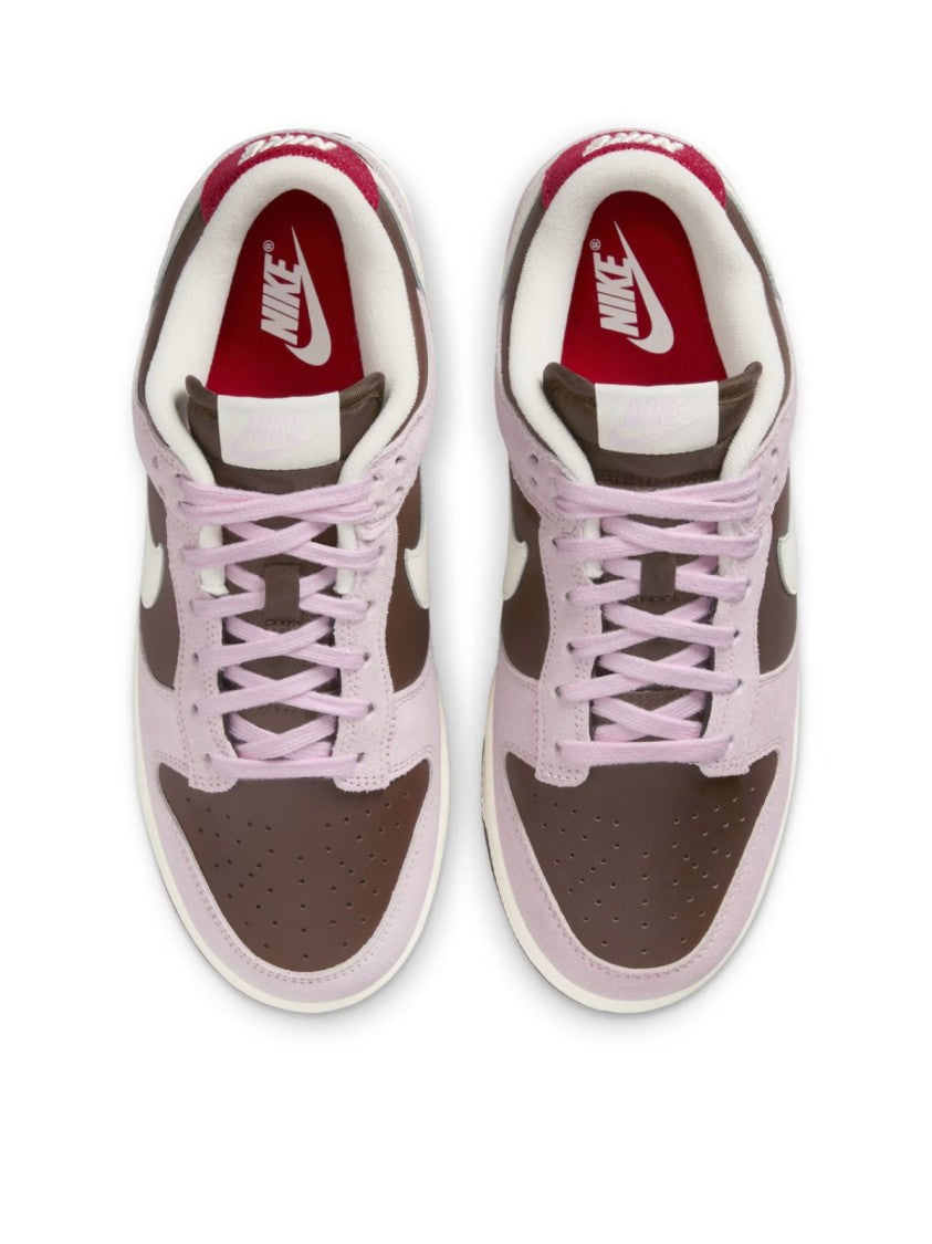 Nike Dunk Low Neapolitan Sneakers