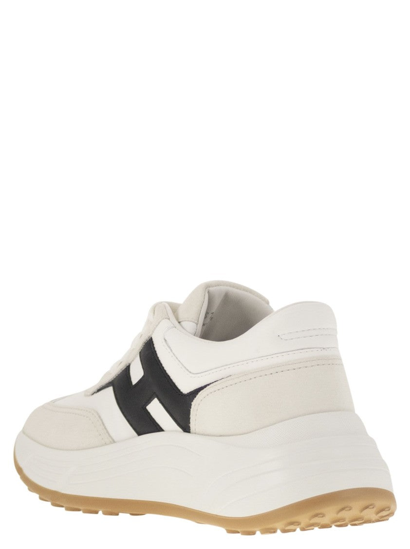 Hogan Hi-Fi Trainers With Side H
