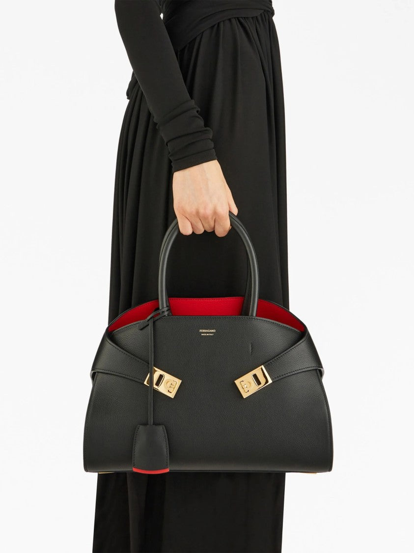 Salvatore Ferragamo Leather Hug Th S Structured Shoulder Bag