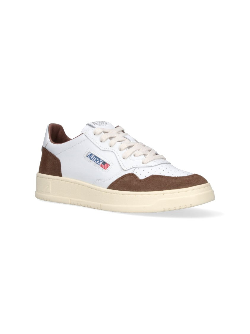 Autry Low-Top Sneakers With Streamlined Silhouette And Timeless Appeal