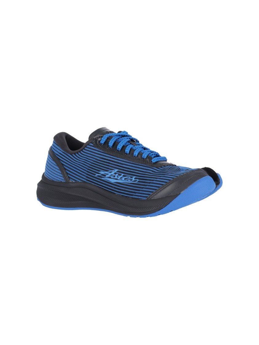 Asics Tabi Split Toe Sneakers With Lace-Up Closure And Distinctive Logo