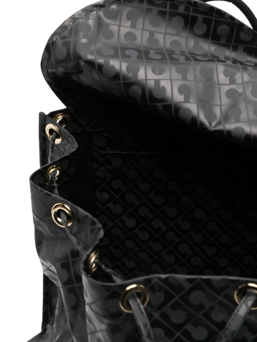 Gherardini Bucket Bag With Drawstring Closure