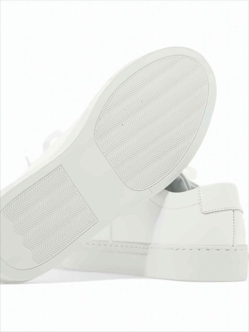 Common Projects Minimalist White Leather Sneakers With Embossed Detail