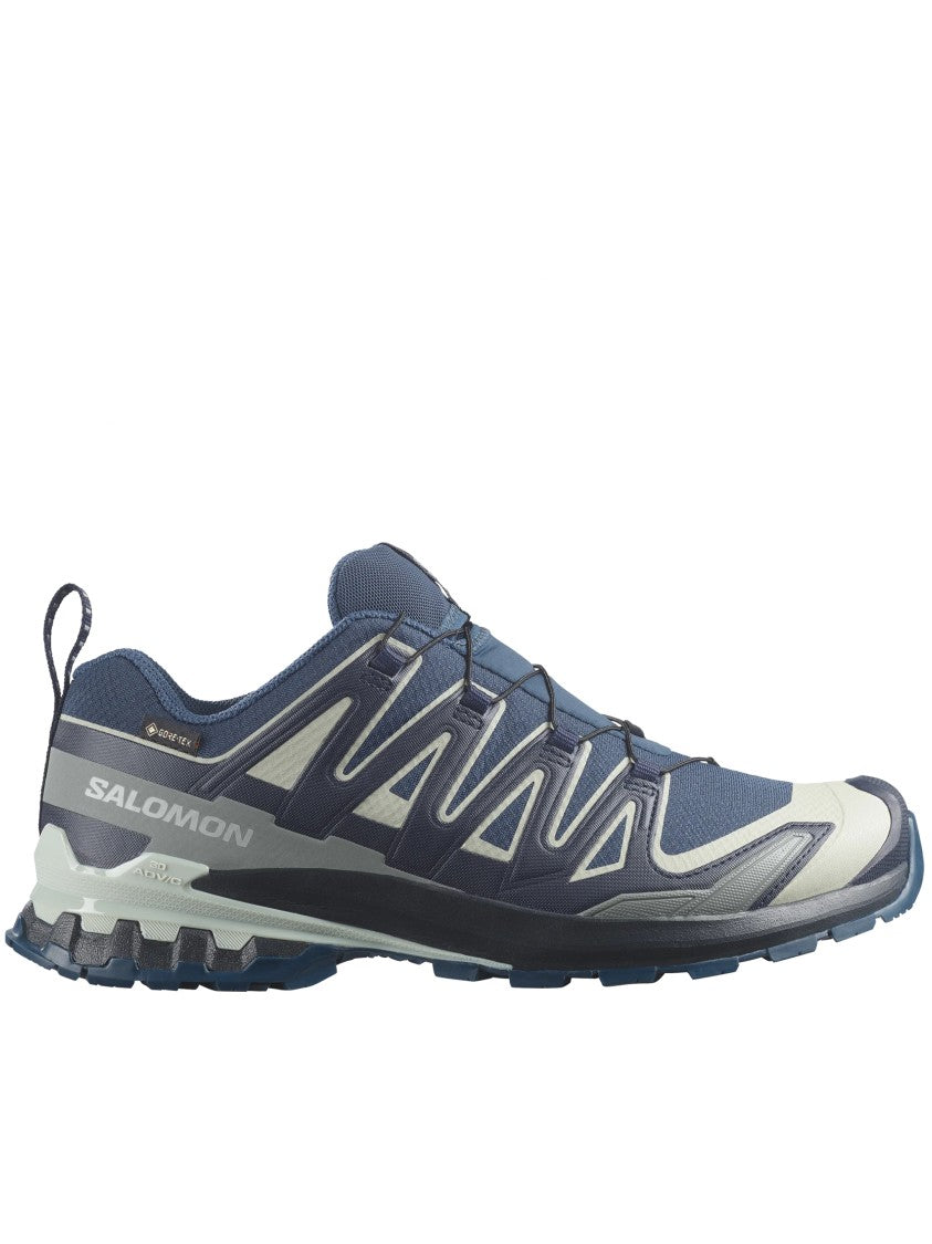 Salomon Rugged Trail Running Shoe With Breathable Mesh Upper