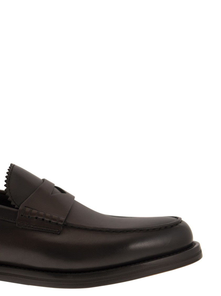 Doucal's Leather Penny Loafer