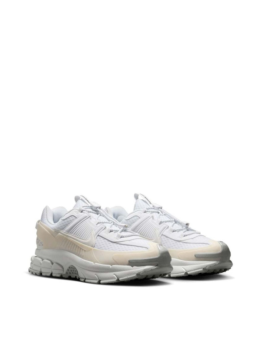 Nike Zoom Vomero Roam Sneakers