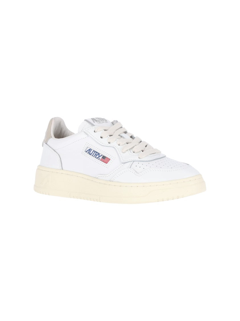 Autry White Medalist Leather Low-Top Sneakers