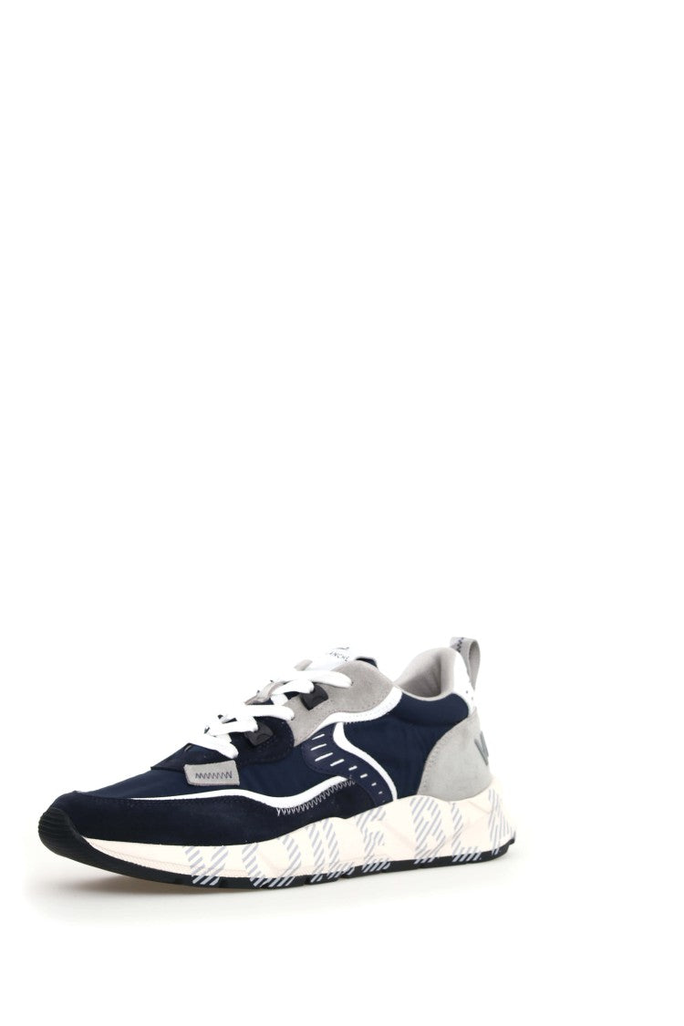 Voile Blanche Urban Sneakers With Distinctive Lacing