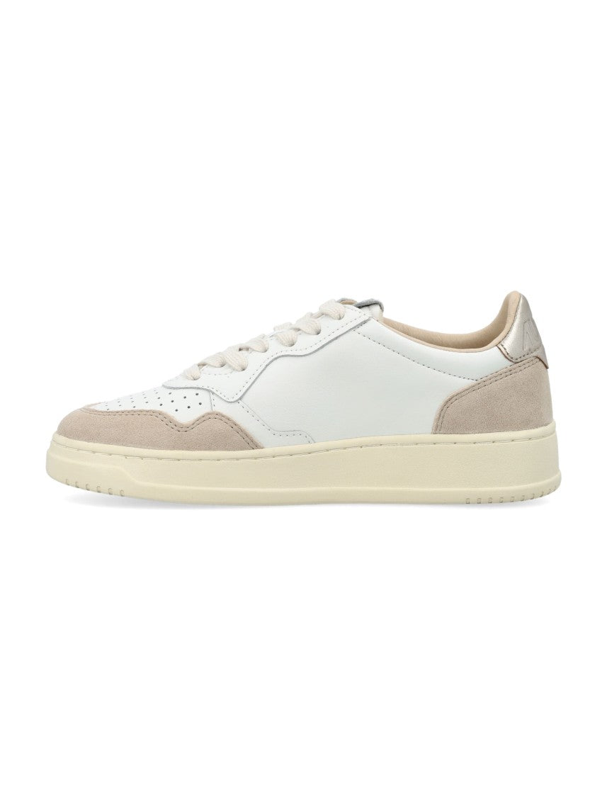 Autry Medalist Low-Top Sneakers
