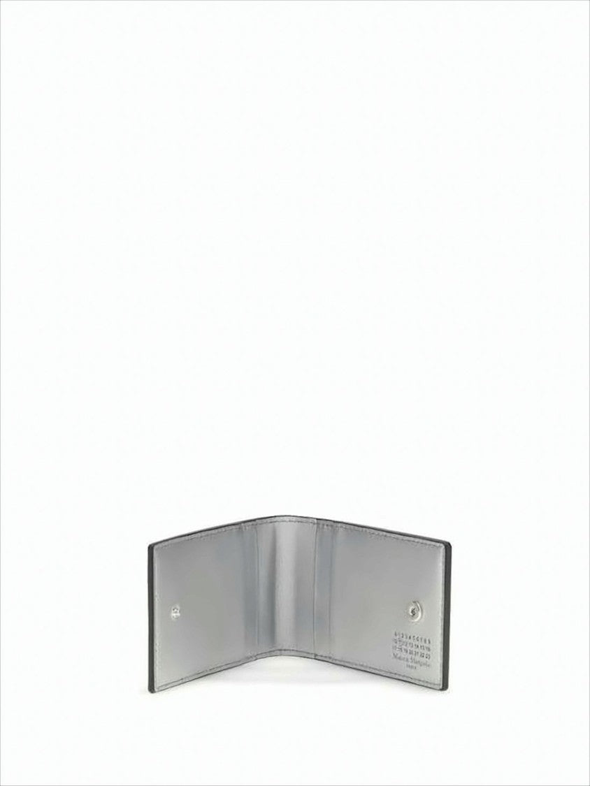Maison Margiela Rectangular Smooth Leather Wallet With Subtle Stitching