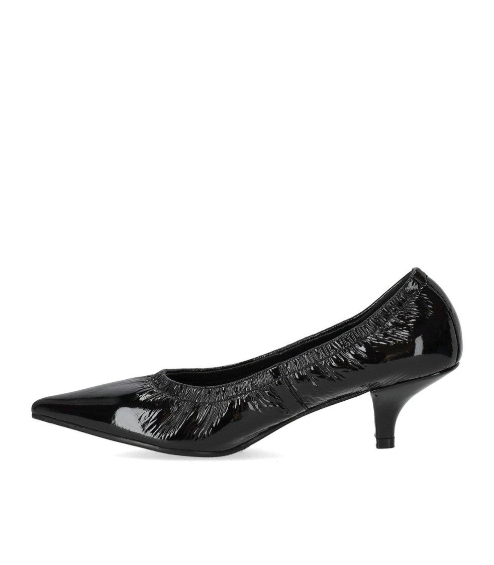 Strategia Patented Black Pumps