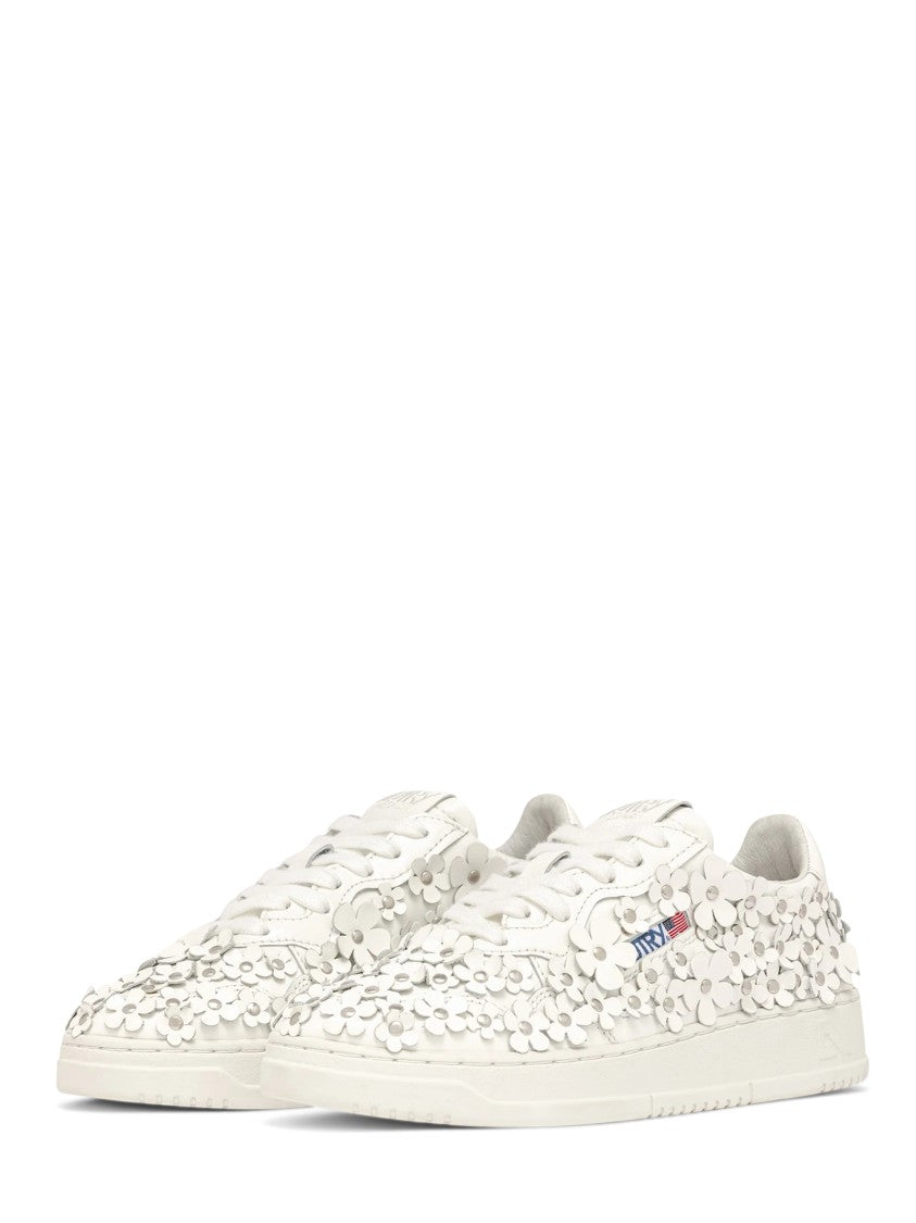 Autry Low-Top Sneakers With Clean Silhouette And Rounded Toe