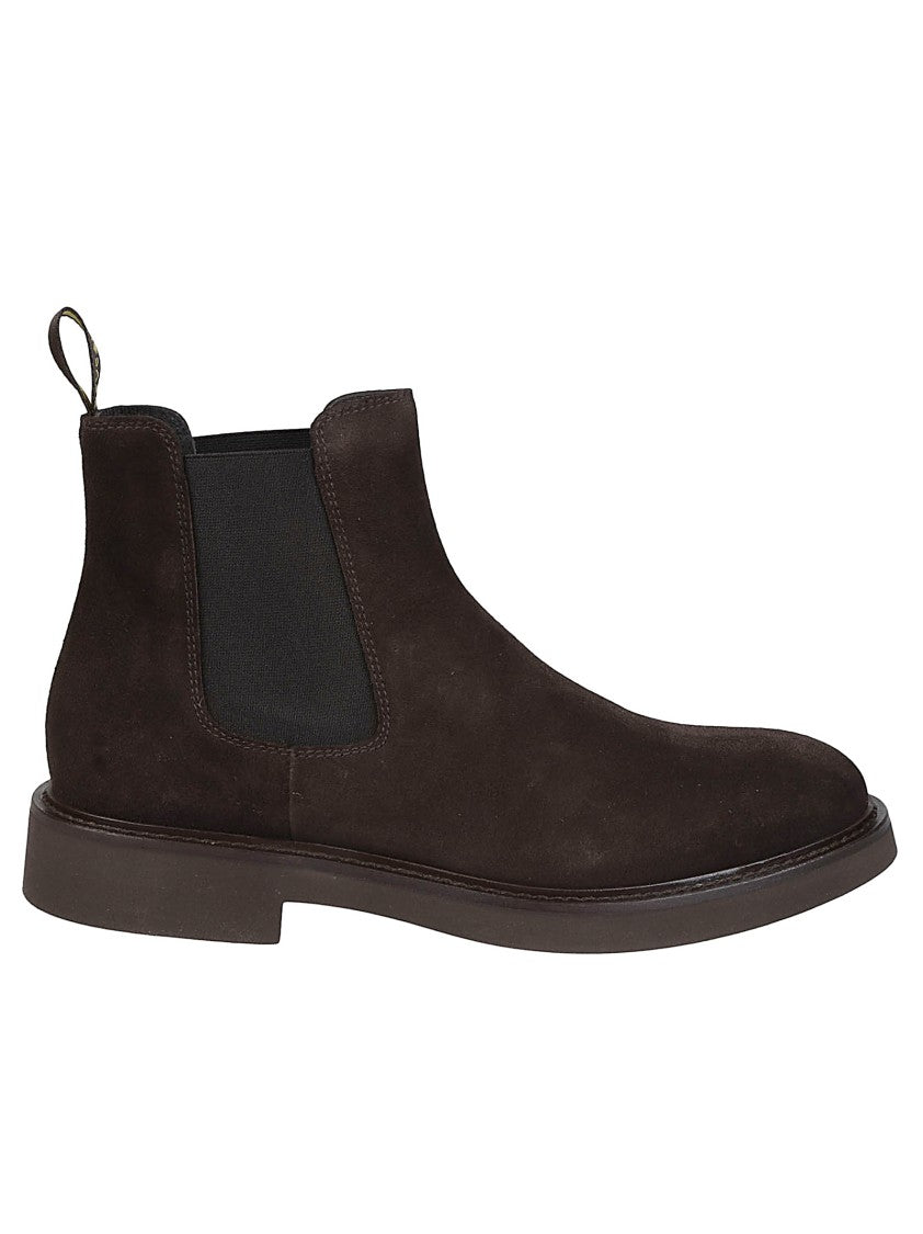 Doucal's Flat Suede Elastic Side Panels Ankle Boots