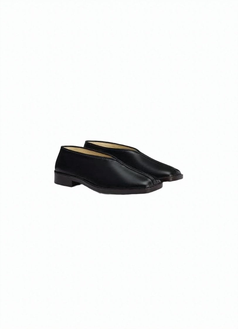 Lemaire Black Leather Loafers With Silhouette