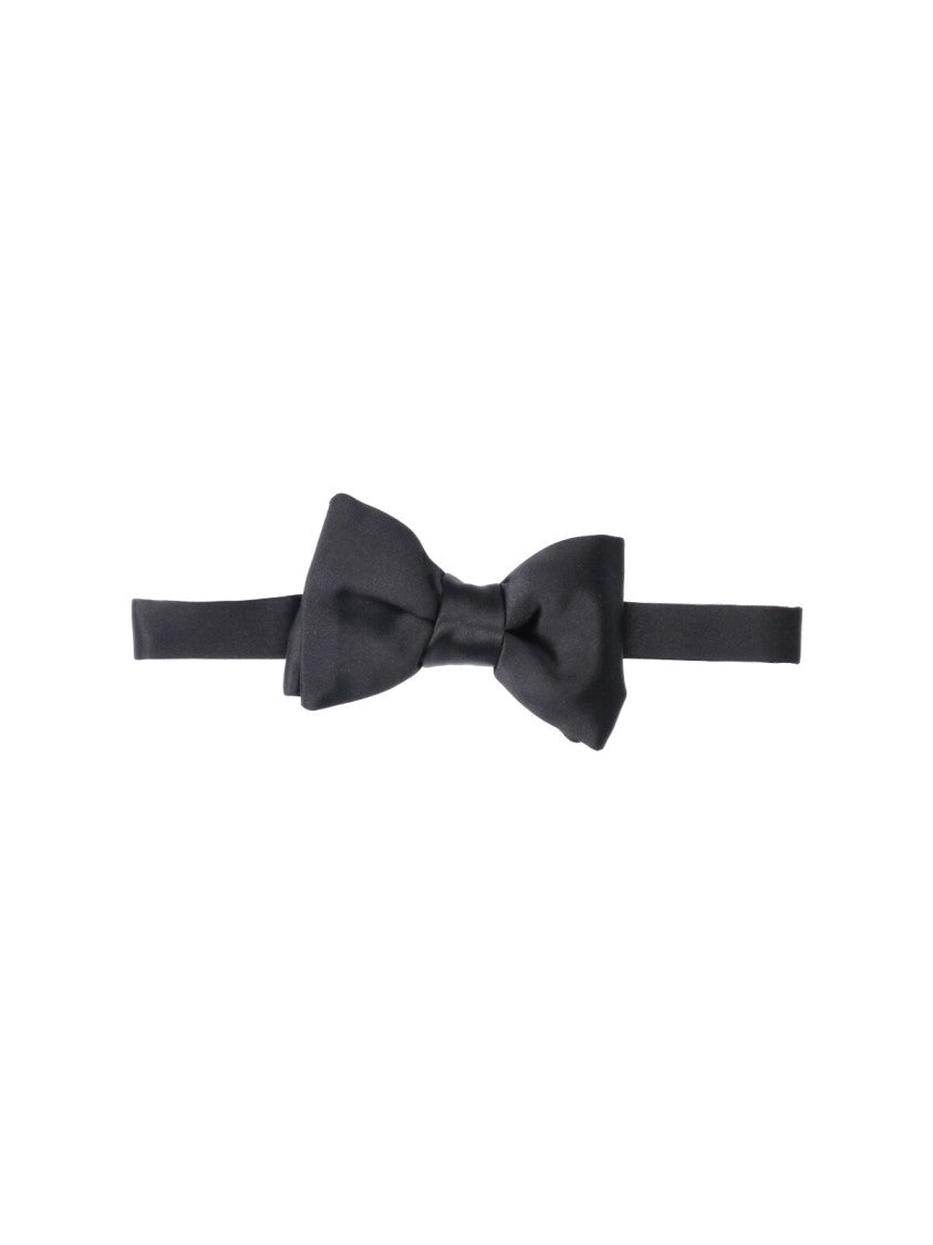 Tom Ford Classic Black Silk Bow Tie With Rear Closure
