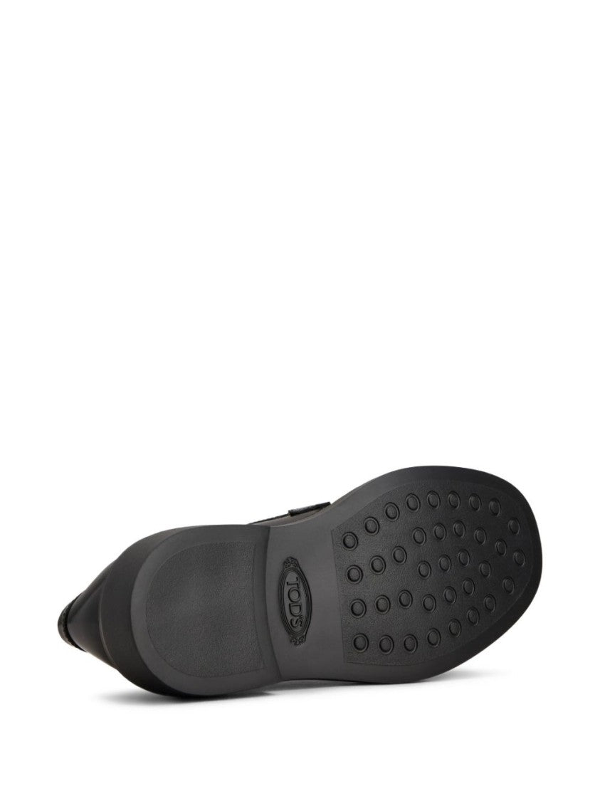 Tod's Black Minimalist Round Toe Slip-On Flats