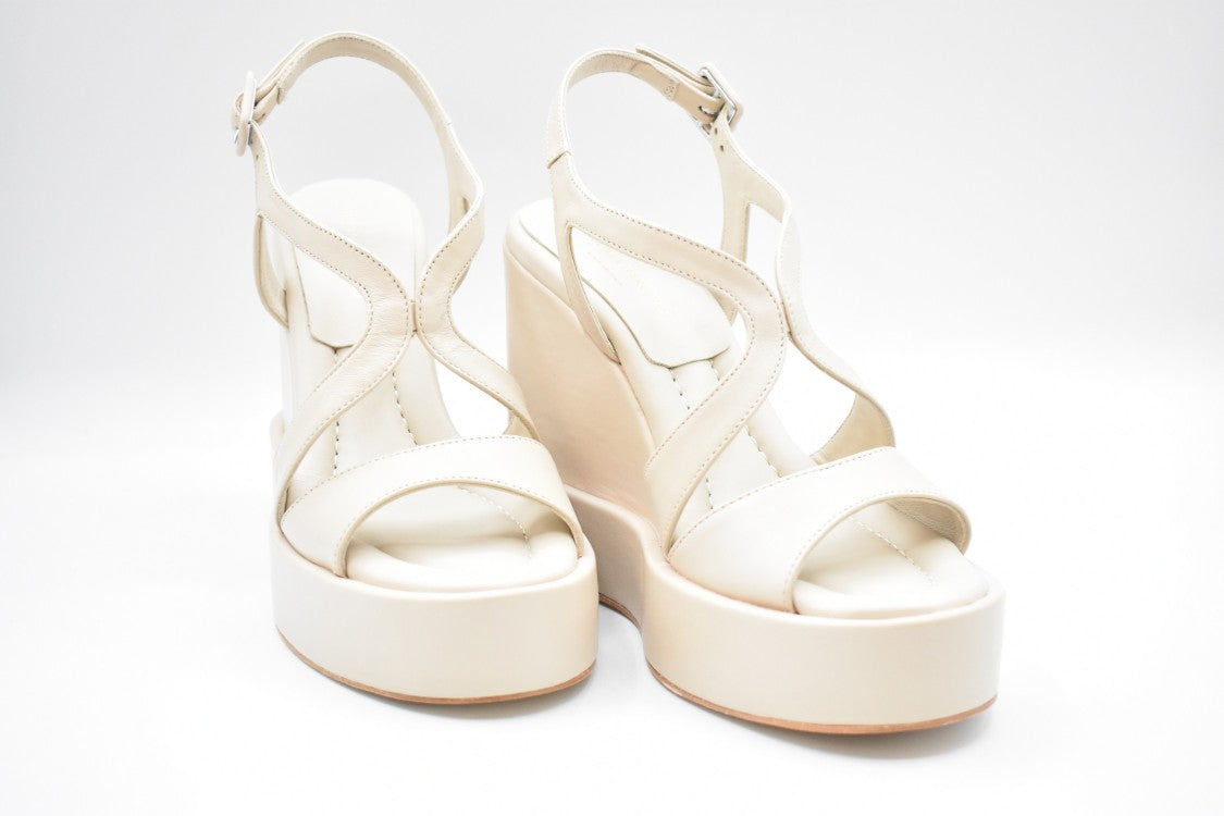 Paloma Barceló White Wedge Sandals